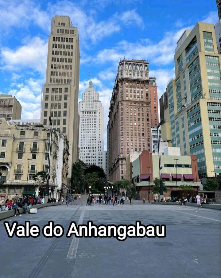 Apartamento Studio M Proximo Da 25 De Marco, Bras E Santa Efigenia Piscina No Centro De Sp Ao Lado Do Metro São Paulo